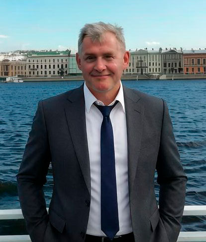 Евгений Аксенов